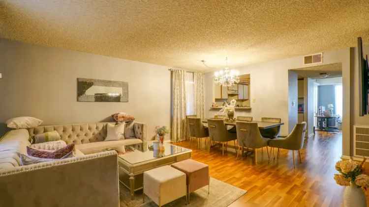 Rent Apartments with Prime Amenities in Downtown Glendale