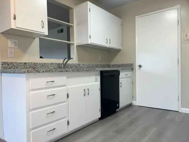 Rent Apartment in Palo Alto with Excellent Amenities Near Silicon Valley