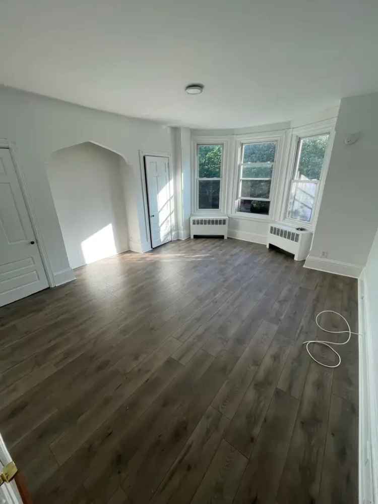 Rent Small Studio Apartment in Cedar Park West Philly with New Features