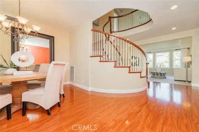 House For Sale in 33, Vacaville, Irvine, California