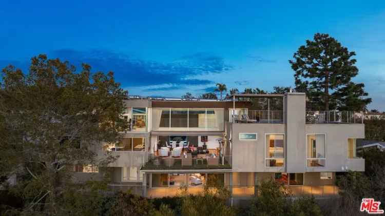 House For Sale in 357, North Bonhill Road, Los Angeles, California