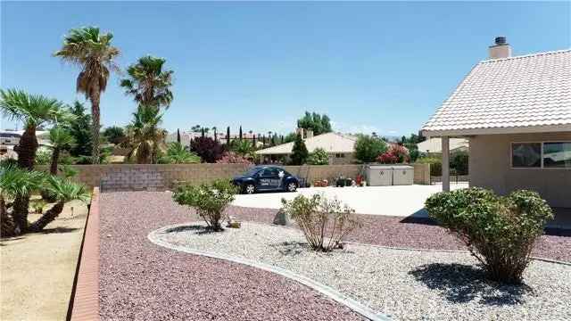 House For Sale in 13210, Richmond Way, Apple Valley, California